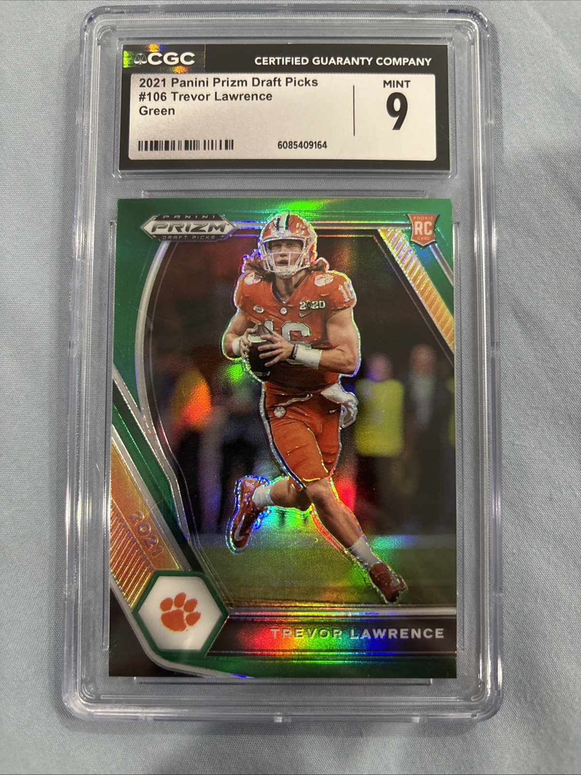 2021 Panini Prizm Draft Picks - Trevor Lawrence #106 Green Prizm (RC)