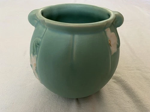 6” ￼ Weller Pottery Since 1872 Double Handle Round Vase F – Four Dogwood Pattern