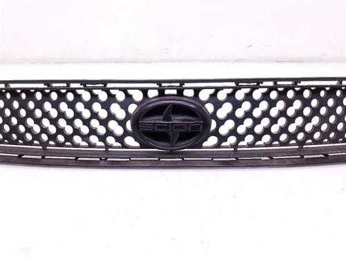 05-07 SCION TC REJILLA SUPERIOR CON EMBLEMA - Imagen 3 de 12