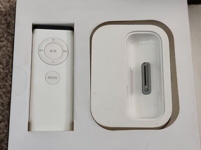 APPLE UNIVERSAL DOCK GENUINE IPOD DOCKING STATION A1256 APPLE UNIVERSAL DOCK GENUINE IPOD DOCKING STATION A1256