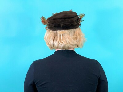 Vintage 1950s Feather Hat Pinehurst Brown Round Cap | eBay