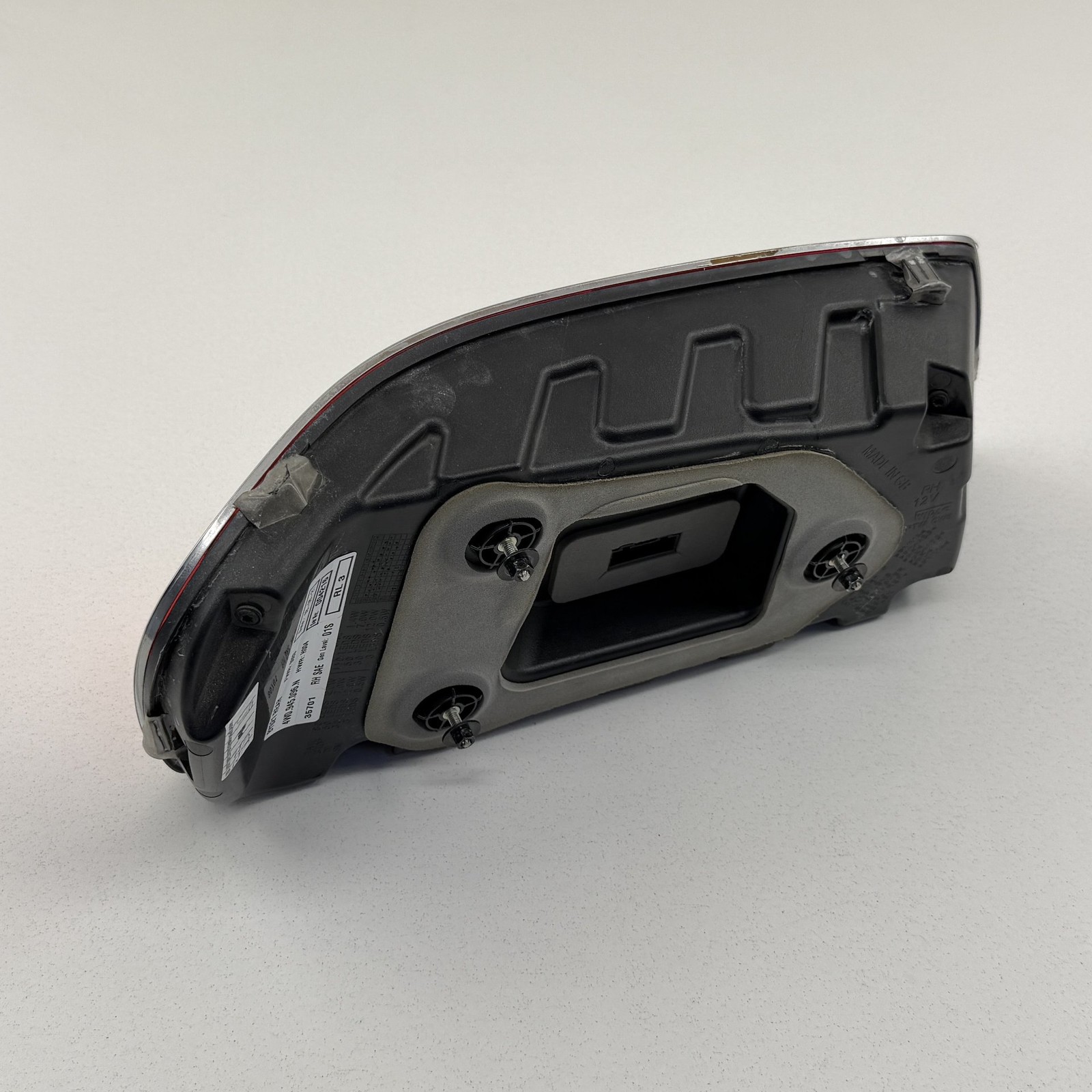 Bentley Flying Spur 2014-2018 Rear Right Tail light P/N 4W0945096N