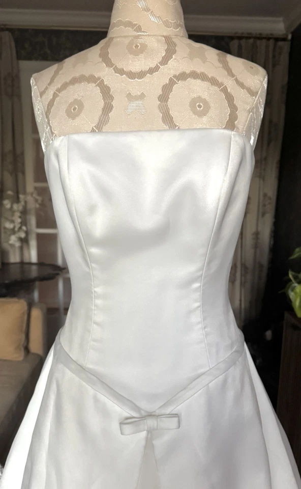 Ivory Gold Lace Wedding Dress 10 Bridal Ball Gown Beaded Train Princess Style - Image 2 of 4