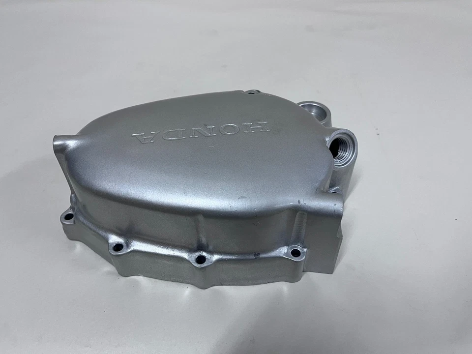 CUBIERTA CÁRTER DERECHO HONDA XL100 1976 # 11330-330-000 OEM NUEVO (729)IR Foto 3 de 4