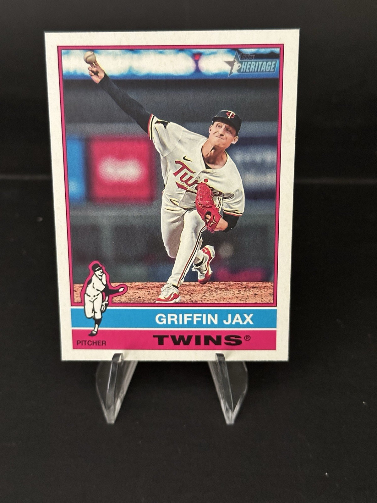 Griffin Jax | 2025 TOPPS HERITAGE SP ERROR VARIANT | Vinnie Pasquantino Back 440