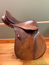Stubben English Horse Jumping Saddle - Close ...
