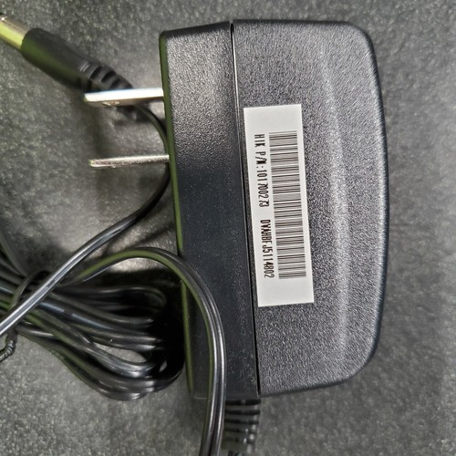 DVE Switching Adapter Model DSA-12PFG-12 (P/N 101700273) - Picture 2 of 3
