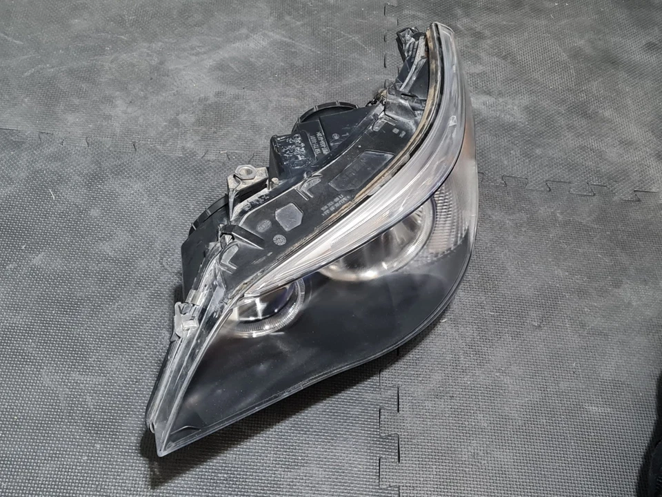 Faro halógeno para conductor izquierdo BMW E60 525i 530i 545i 2004-2007 OEM Foto 4 de 4