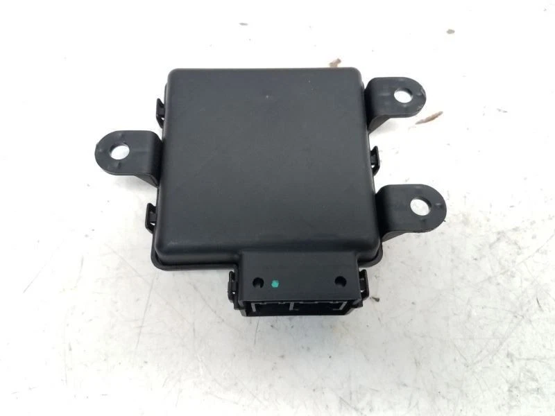 2009-11 Buick Lucerne (3.9L) Drivers Park Assist PN: 20760199 - Image 4 of 4