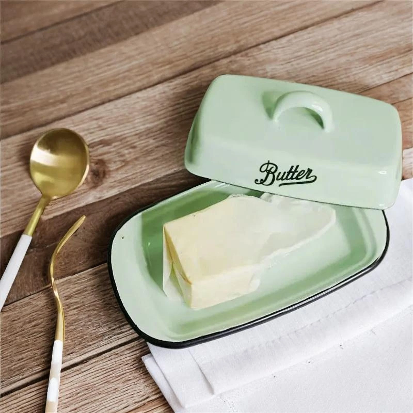 Ceramic Butter Dish Cheese Storage Box Container
Opens in a new window or tab