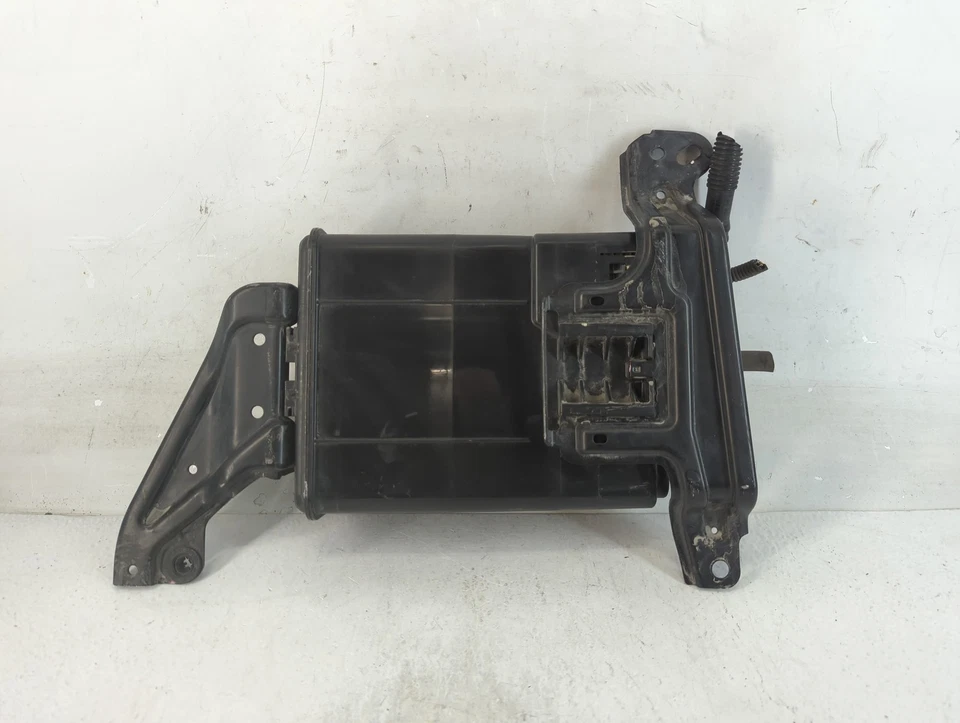 2013 Lexus Es350 Fuel Vapor Charcoal Canister TBO3V - Image 4 of 4