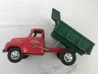 Tonka Toy Dump Truck  13” long,  Red & Green Early 1950s