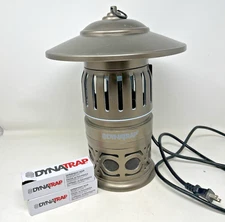 DynaTrap DT1050 DEC2-CST UV-Light Insect and Mosquito Trap with 2 Extra  Bulbs