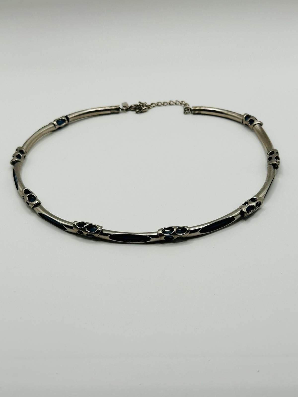 Vintage Silver Tone And Blue Metal Necklace Choker 14”. Made In Korea