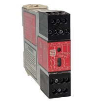 Banner Engineering Corp. ES-FA-9AA Machine Safety Relay Module, 24VAC/DC