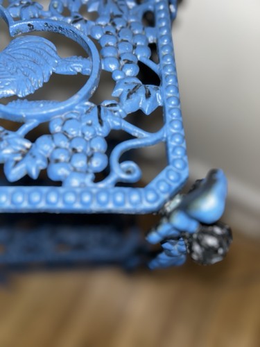 Antique Victorian ERA Cast Iron 3 Tier Plant Stand Table Blue - Picture 4 of 12