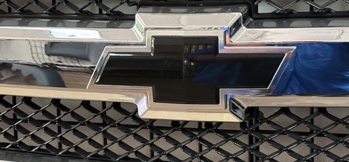 Fits Chevrolet Silverado 2007-2013 Chevy Grille Emblem Front Bow tie Chrome/Blk - Picture 1 of 5