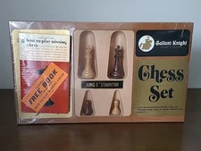 Vintage Gallant Knight Chess Set, King 3" Staunton, Sealed With Book