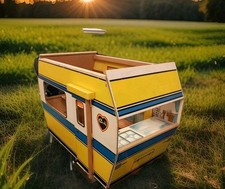 Vintage Sindy Caravan 1970s,  Good Condition, Sold As Seen, No Roof Plz View Pic