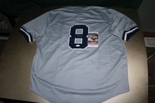 Yogi Berra Cards, Rookie Cards and Memorabilia Guide 41