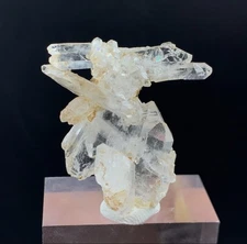 Unique Faden Quartz Crystal Specimen 67 CT Clear Quartz Specimen From Pakistan