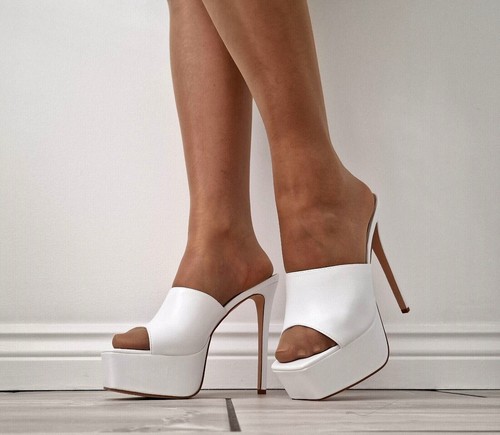 LADIES WHITE STATEMENT PLATFORM VERY HIGH HEEL MULES SLIP ON SANDALS SHOES 3-8 - Picture 2 of 8