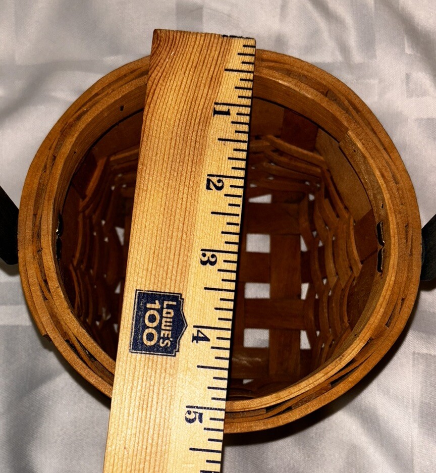 Vintage~ Patriotic Basket ~Hanging Wall/Door Art~ American Flag ~Candle Holder