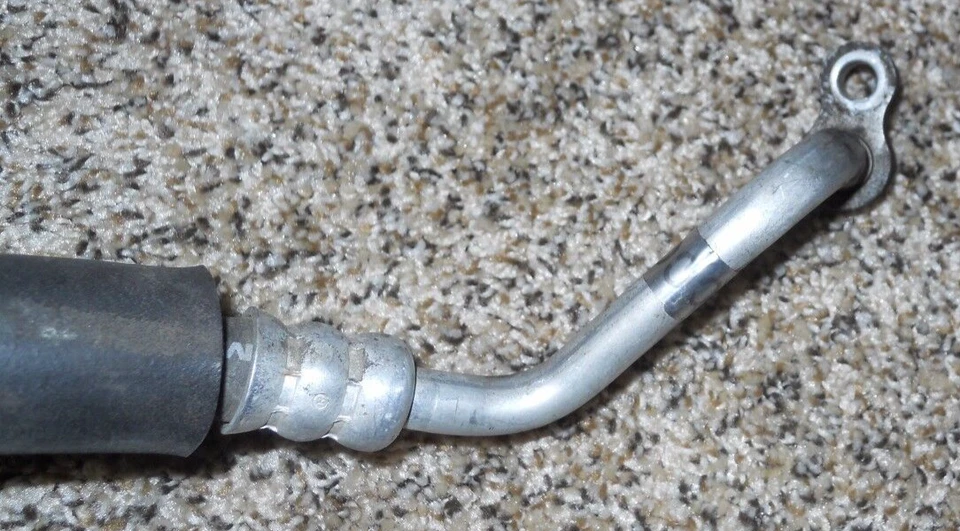 Conjunto de manguera de aire acondicionado Subaru Forester X XT 2007-08 alta presión OEM P/N 73421SA010 Foto 2 de 4