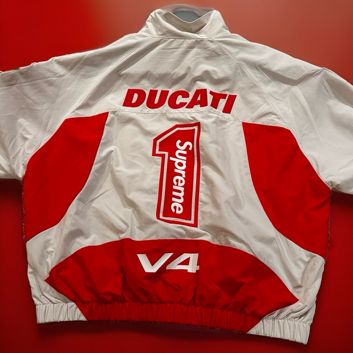 Supreme Ducati Track Jacket Light Grey / White Size Medium Supreme Ducati Track Jacket Light Grey / White Size Medium