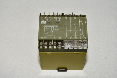 ^ PILZ PNOZ 1 3S  1O Safety Relay #X6606