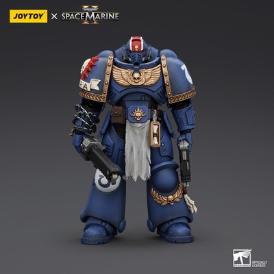 JOYTOY  1:18 Warhammer 40K  Actionfigur Uitramarines  Lieutenant  Titus
