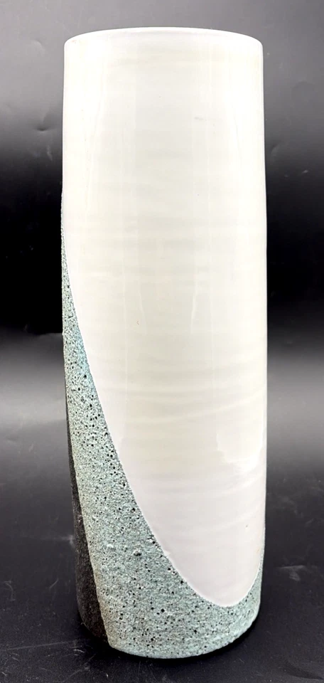 Vintage Ettore Sottsass Bitossi Memphis Group Pottery Lava Glaze Vase - Image 4 of 4