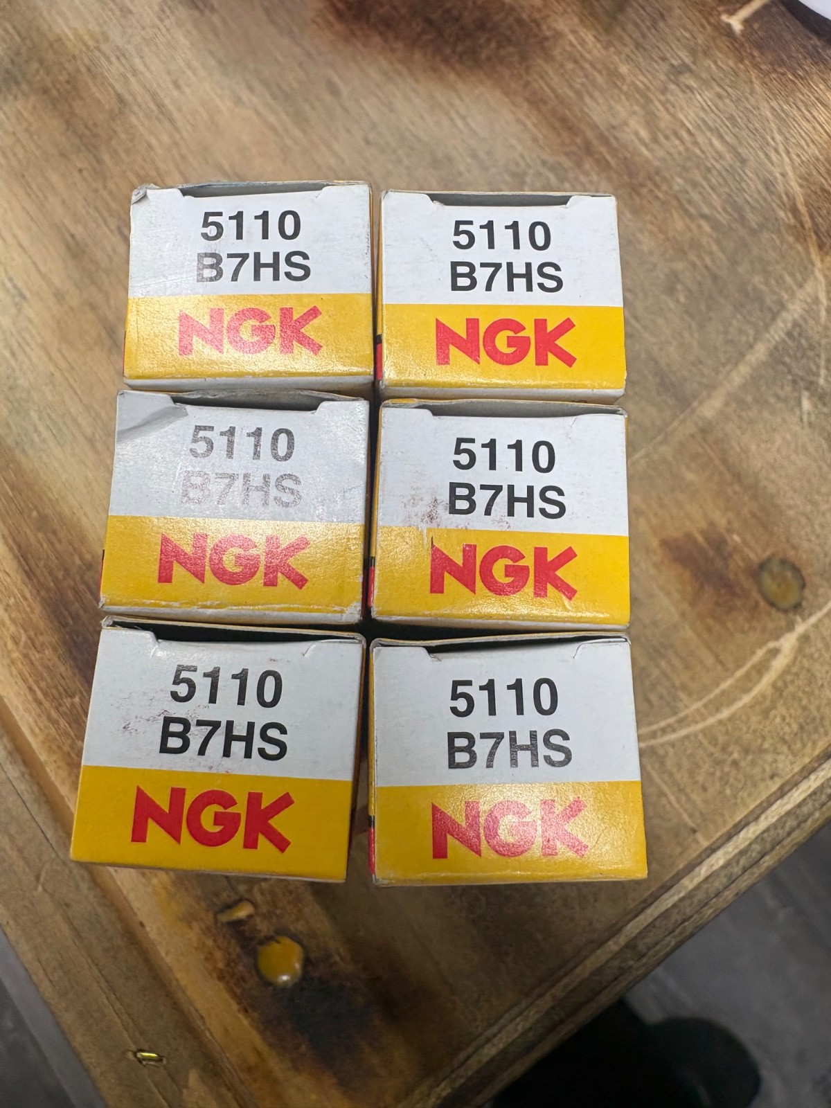 New NGK B7HS 5110 Pack of 6 Spark Plugs New in Box Bujias 