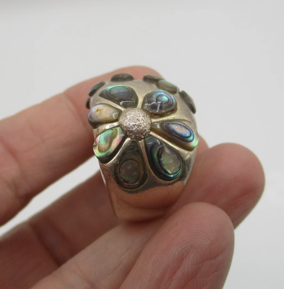 STERLING SILVER MOP ABALONE INLAY ~ DAISY FLOWER ~ SIZE 7 - Image 2 of 4