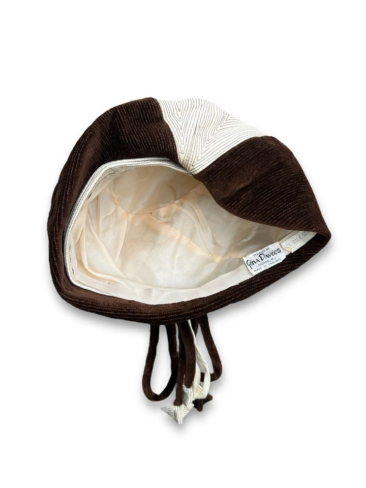 Sombrero Cloche Vintage Gina Davies London Marrón Beige Terciopelo y Seda Gorro Foto 3 de 4