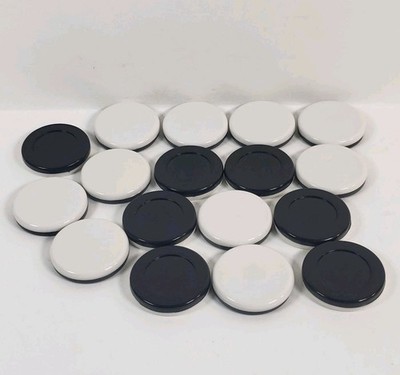 17 Othello Game Pieces Replacements Chips Tokens Black White Pressman 1975 1998