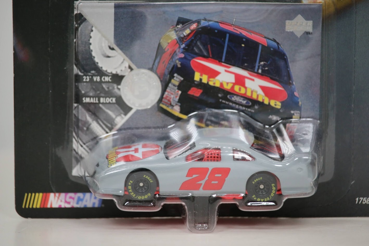 1996 Team Hot Wheels Pro Racing Nascar # 28 Test Track 1:64 Scale Sealed NIB ‘96