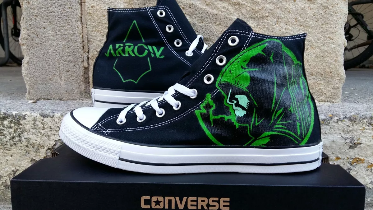 Comorama Engreído si Green Arrow - Converse All Stars Custom Hand Painted Canvas Sneakers ~ US  Custom | eBay