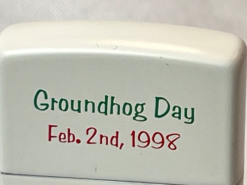 1998 Zippo Lighter Groundhog Day Feb 2 Gobblers Knob Punxsutawney Phil PA W/ Tin - Picture 6 of 11