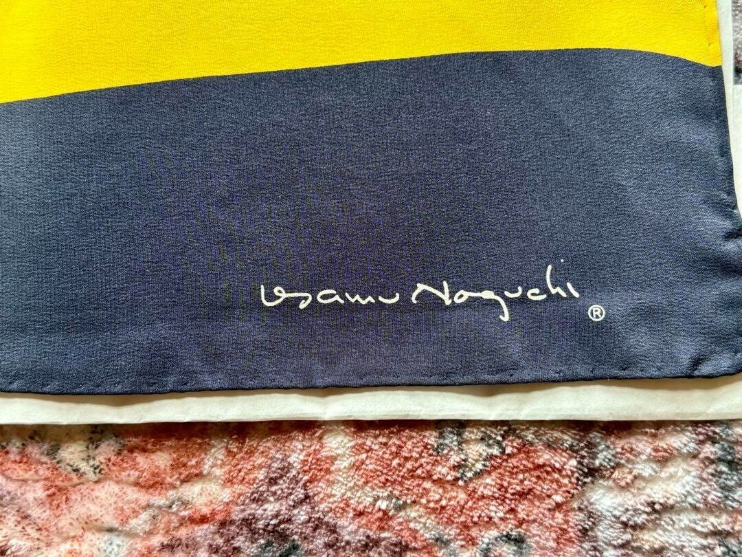 超貴重品 イサムノグチ 大判シルクスカーフ Isamu Noguchi 超貴重品 イサムノグチ 大判シルクスカーフ Isamu Noguchi 日本