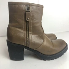 Cathy Jean Vintage 90’s Vegan Leather Zip Up Chunky Heeled Boots Size 10      KK