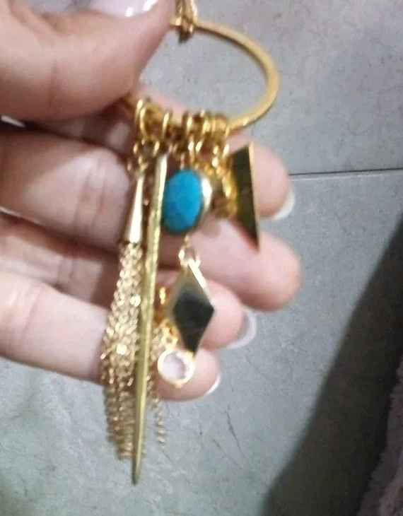 Collar de cuña con borla suroeste turquesa enchapado en oro de 18k Vm Foto 2 de 4