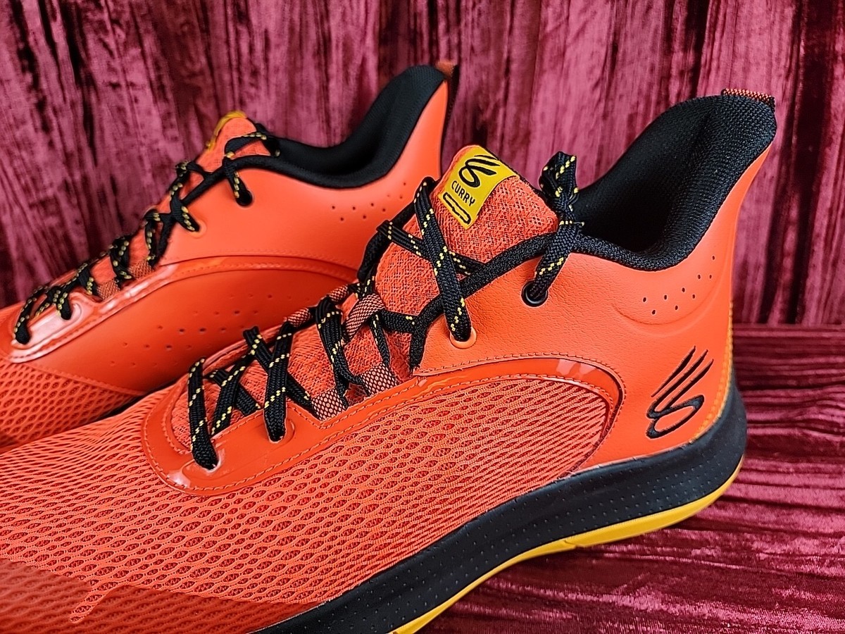 Under Armour Curry Mens 12.5 Redish Orange 3025090-600