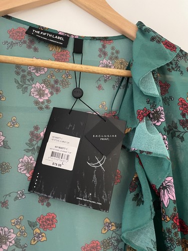 The Fifth Label Keystone LS Crop Wrap Top - Size L - 5+ items free AU post - NWT - Picture 7 of 12