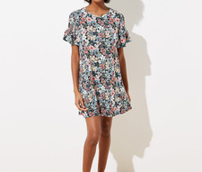 Loft Bouquet Smocked Swing Dress Size: Small Color: Black/Multi $70.00