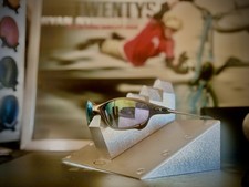 Oakley Juliet Plasma Emerald Romeo C Six Penny Xx X Squared Metal Serial