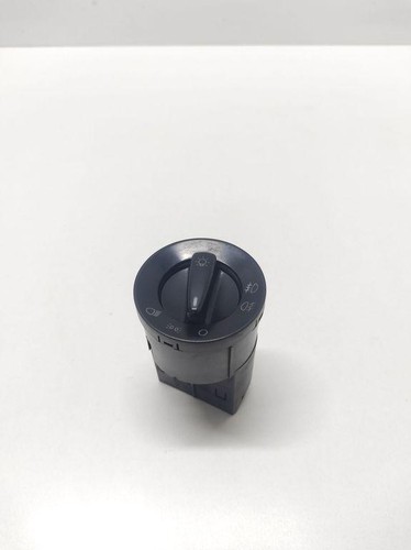 VW GOLF IV 1J1 Scheinwerferschalter 1C0941531A 1.9 Diesel 66kw 2002 33035192