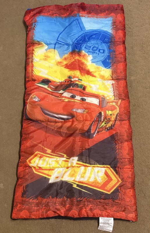 Disney Pixar Cars Youth Kids Camp Sleeping Bag Lightning McQueen Cars 2- Red-EUC