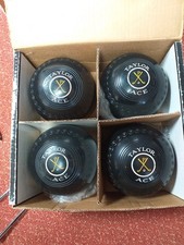 Thomas Taylor Ace size 5 suitable for indoor and outdoor use 