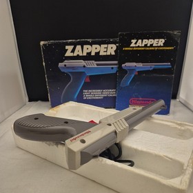 Nintendo Zapper Gun For Nintendo Entertainment System NES Rare Grey Varient
